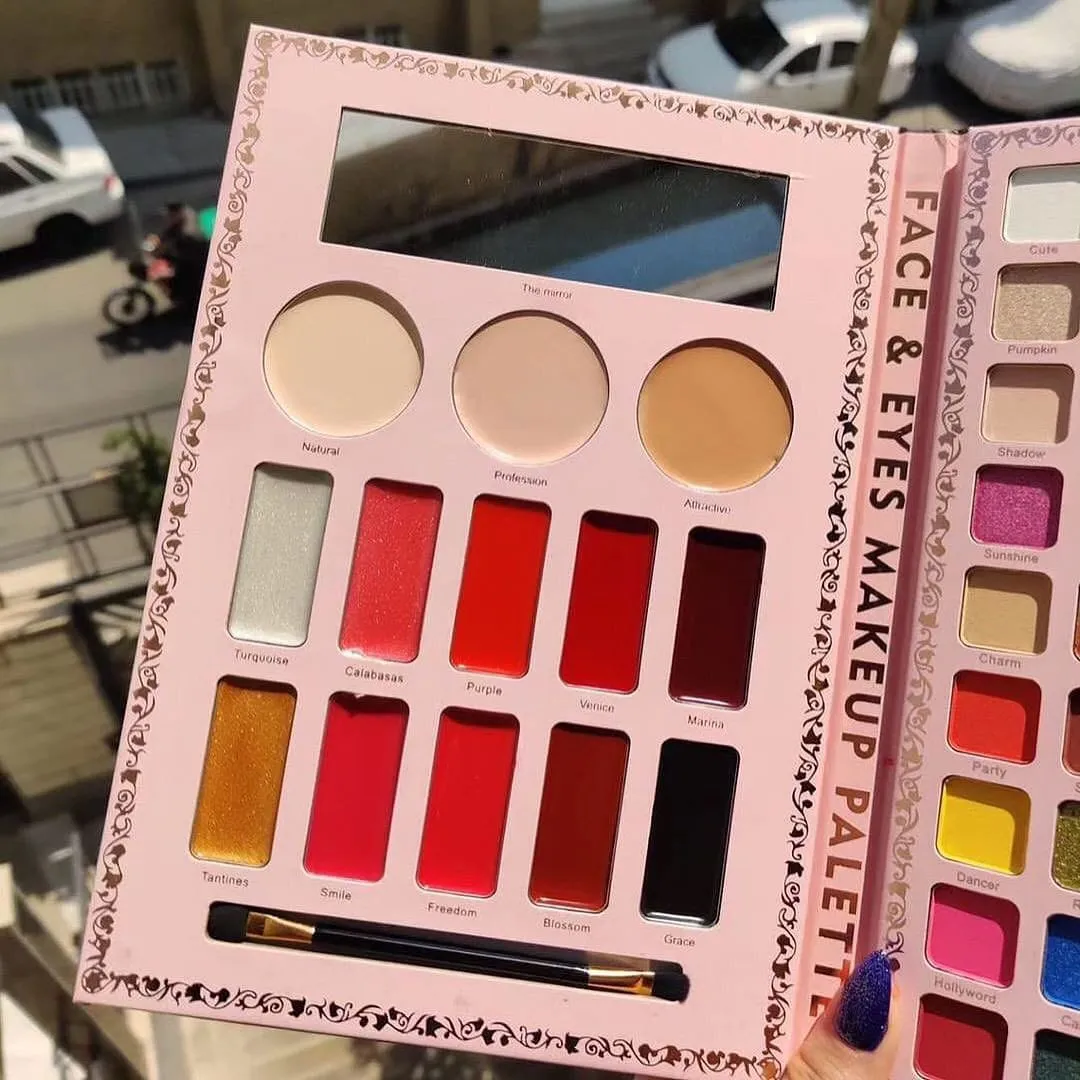 52 Colors All-in-One Eyeshadow Palette Beautiful Butterfly Pattern Kit