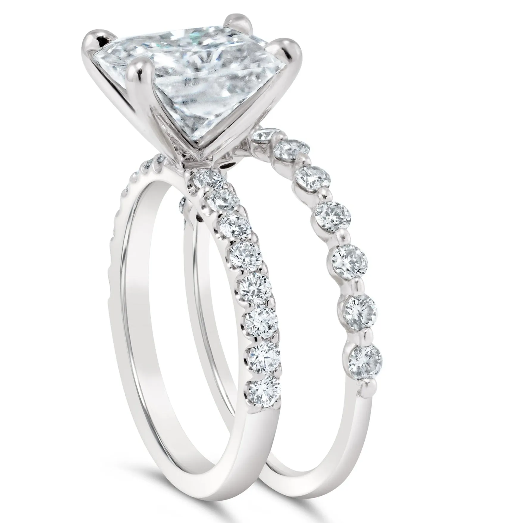 Ally | Radiant Moissanite Engagement Ring Set