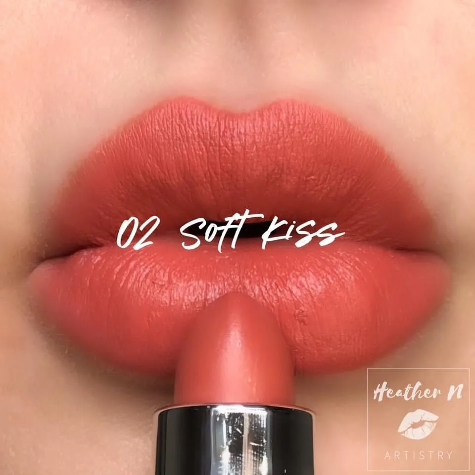 BB Matte Lipstick | Farmasi