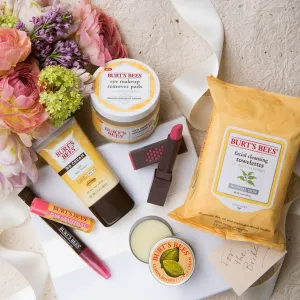 Burt's Bees All Natural Moisturizing Tinted Lip Oil In Misted Plum