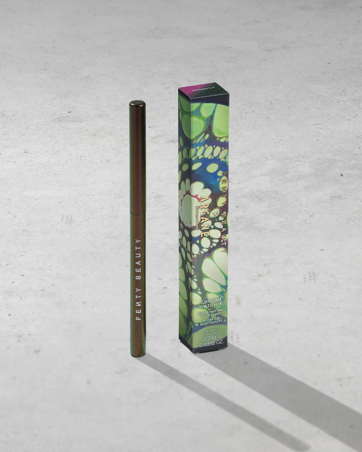 Chrome Catch'r Shade-Shifting Gel Eyeliner — Arcane Collection: Anoma'lit