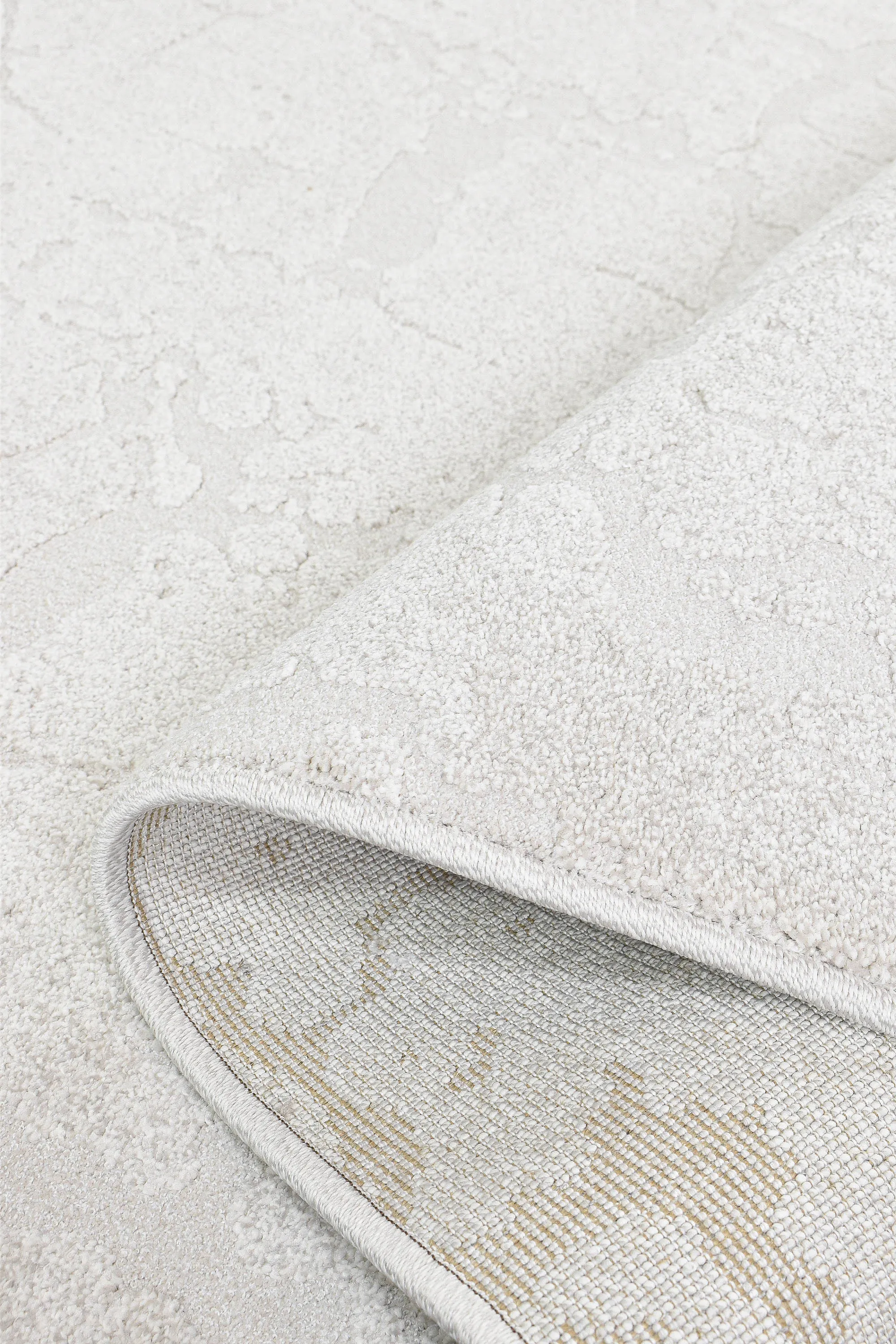 Contour White Agate Rug
