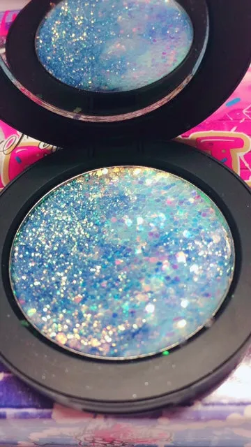 *ELSA's DREAM !* Single Pressed Glitter Palette
