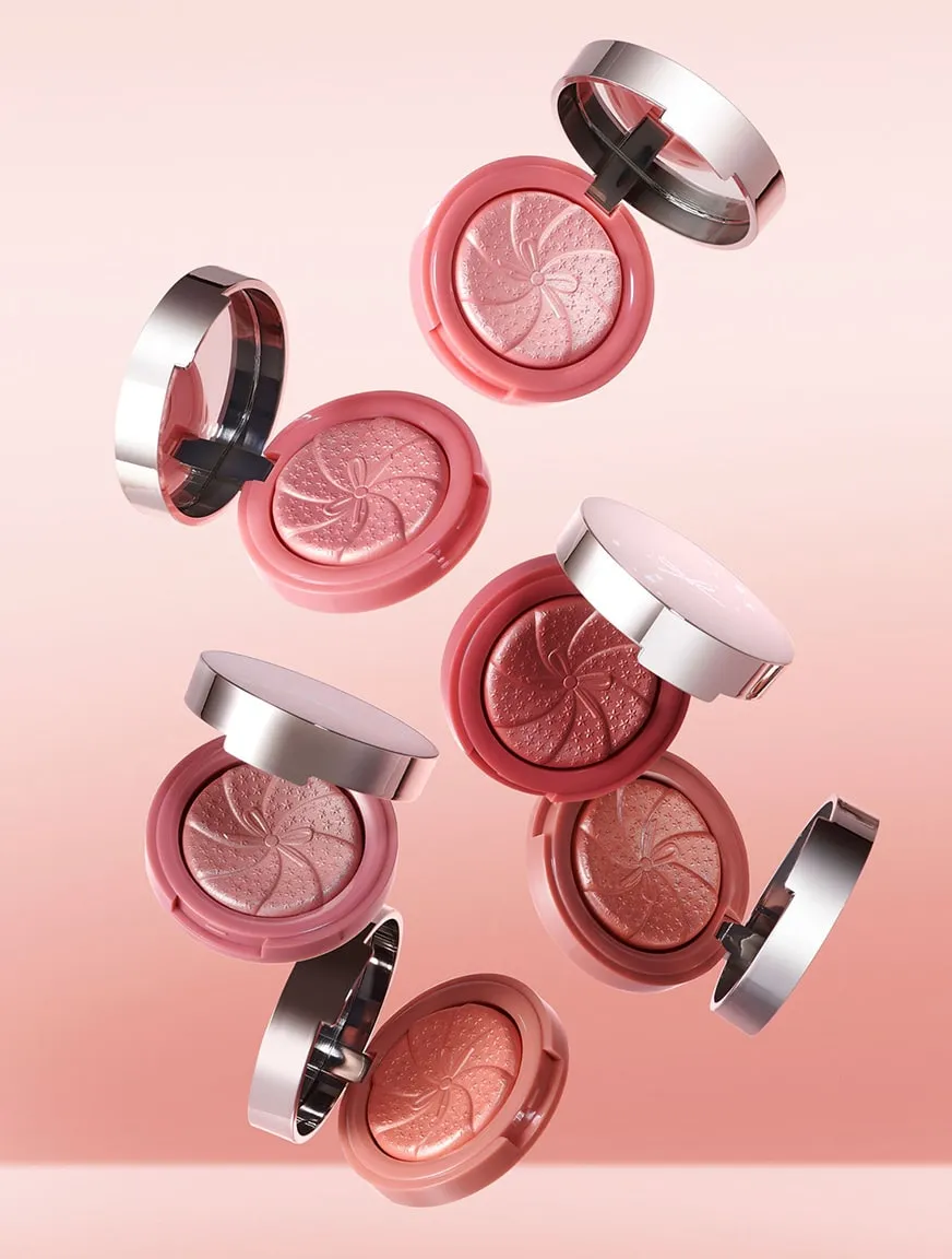 Glow-To Illuminating Blush
