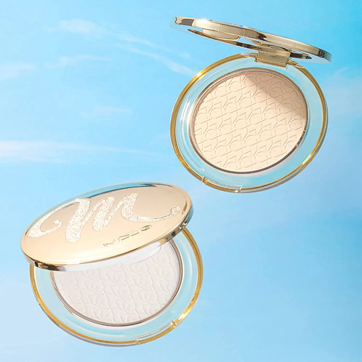 Golden Face Powder, [M] Golden Face Powder, Oil Control Face Pressed Powder Makeup Foundation Powder Matte Smooth Setting Silk Soft Mist Powder Cake Long-Lasting Waterproof (#03 Natural)