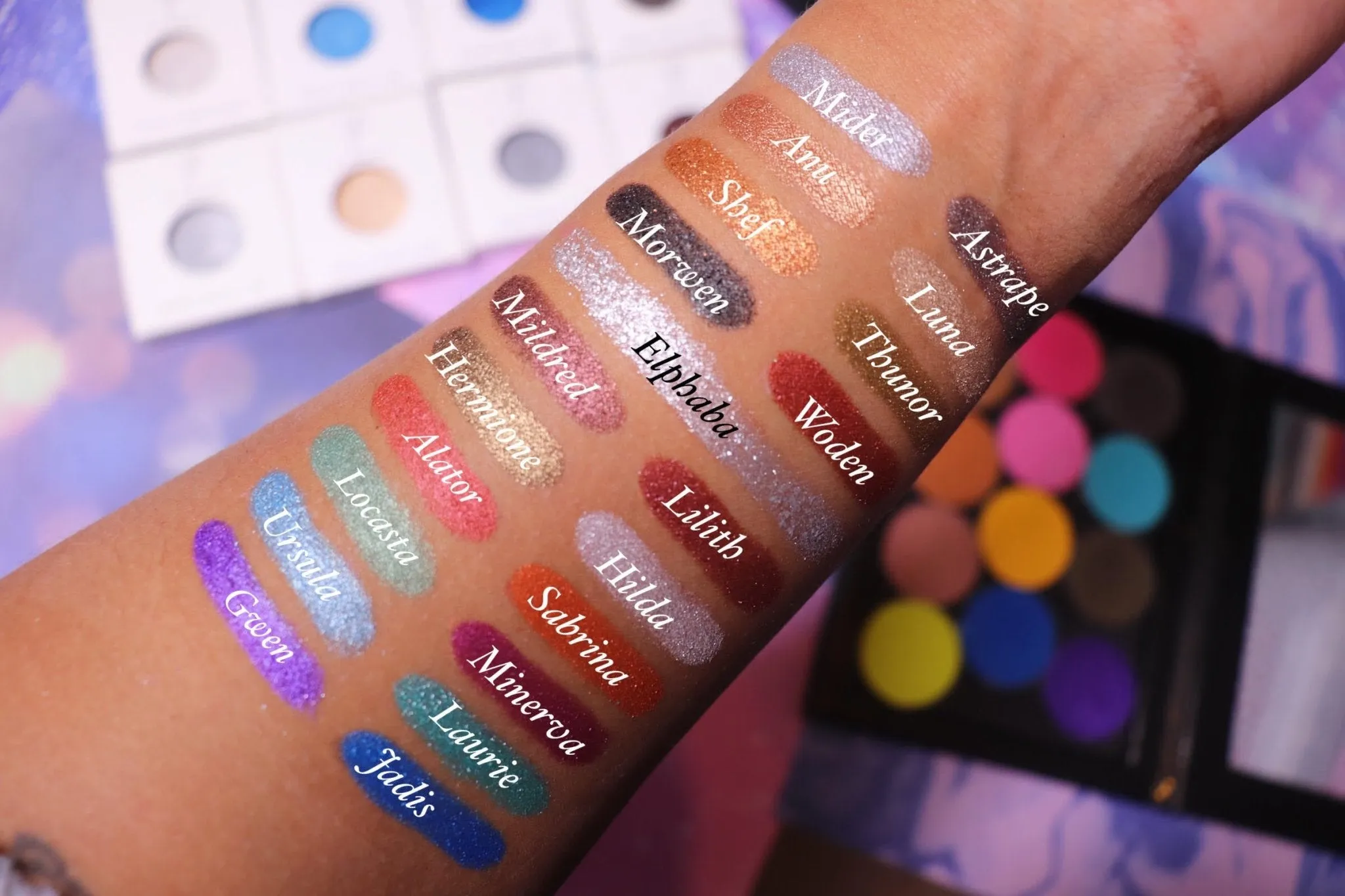 Jadis 37mm Single Shimmer Shadows