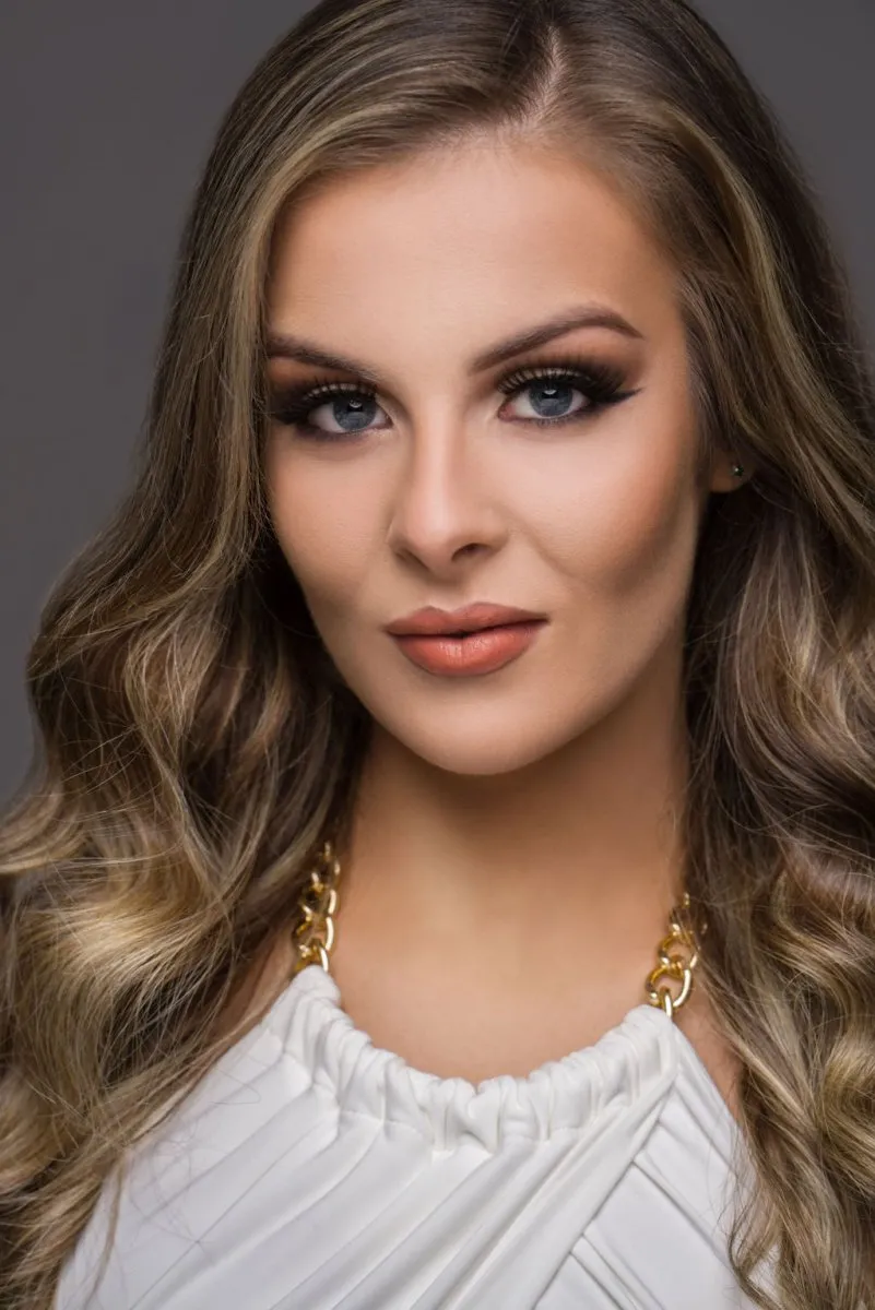 Lash Goddess Volume Strip Eyelashes IVY