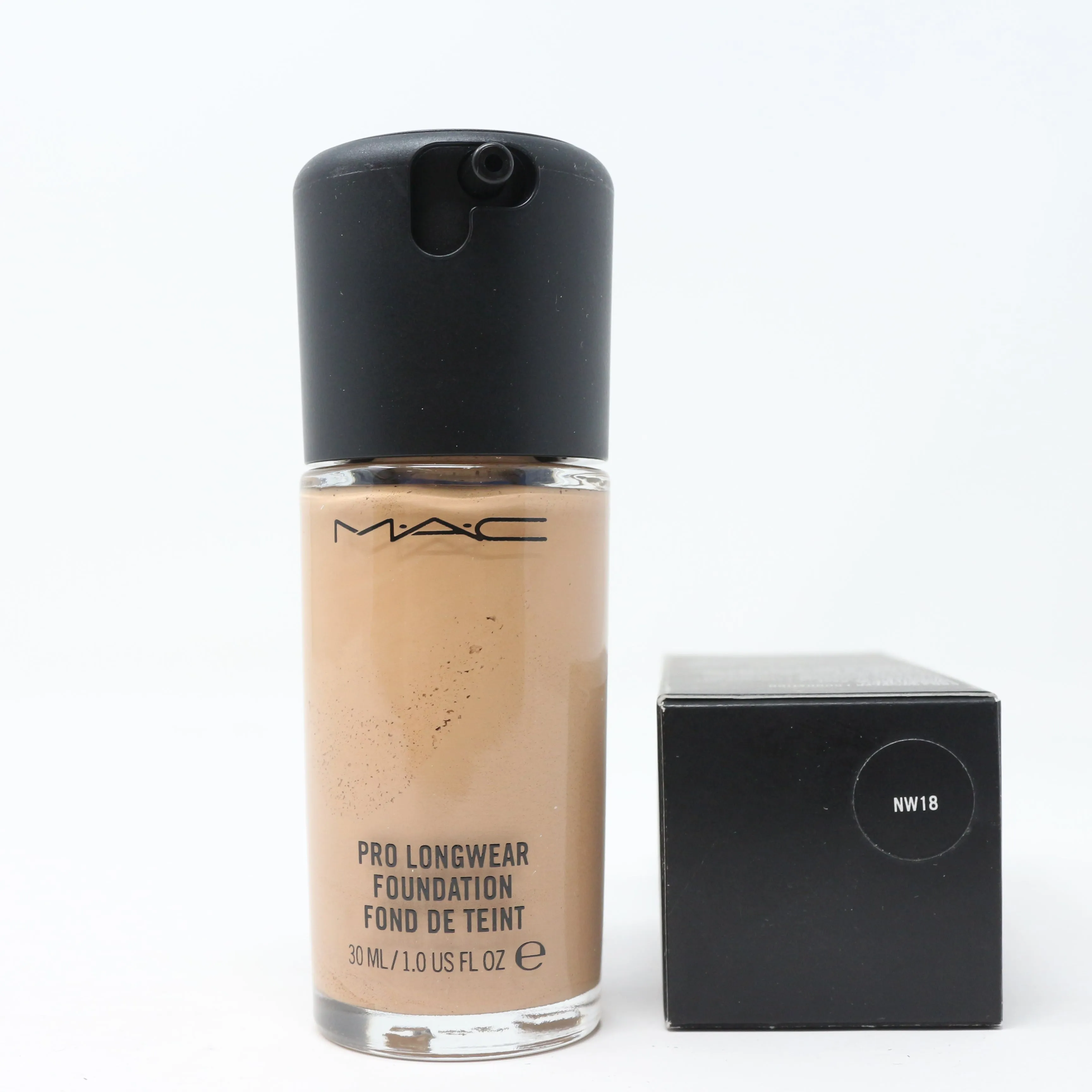 Mac Pro Longwear Foundation 1oz/30ml New In Box