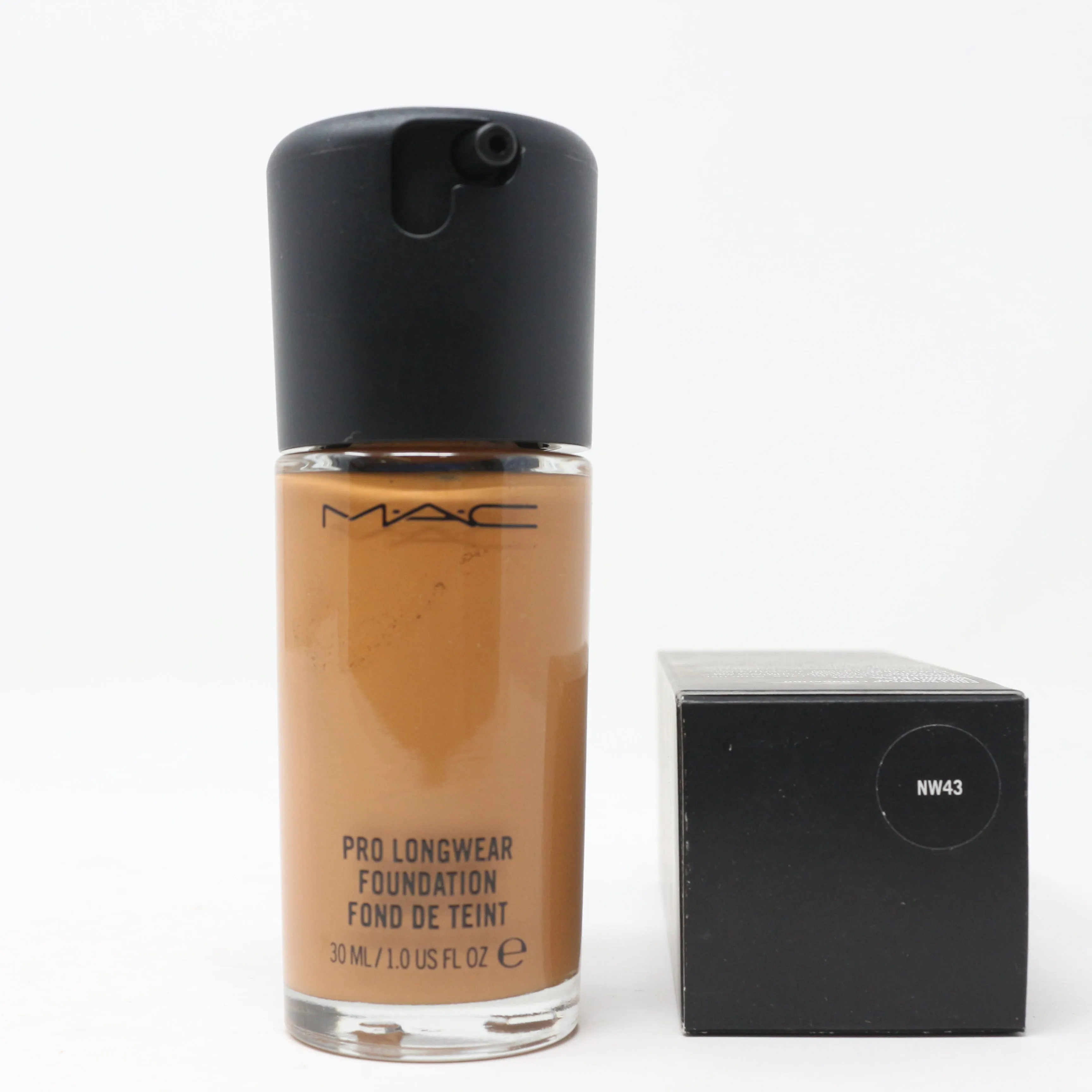Mac Pro Longwear Foundation 1oz/30ml New In Box