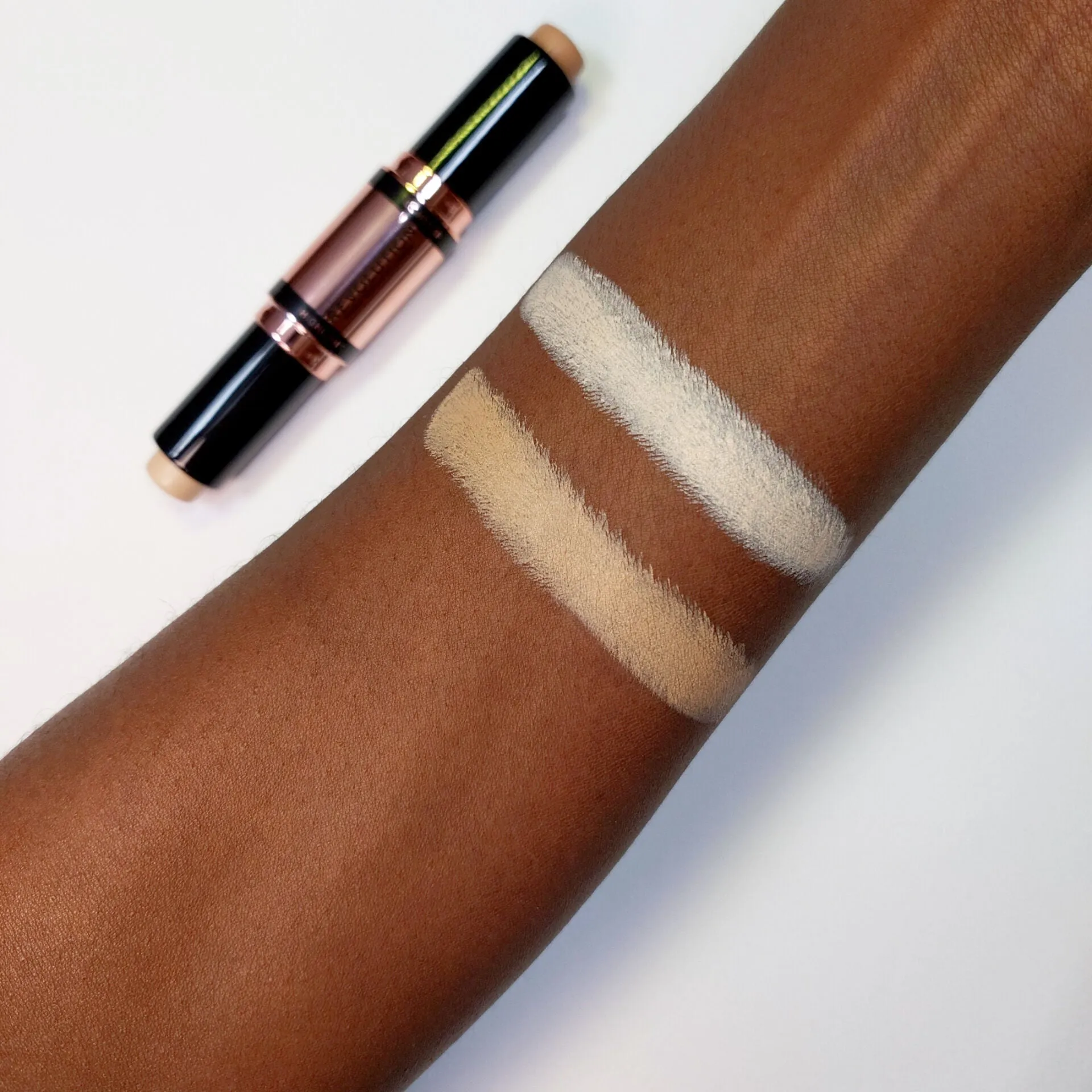 Makeup Revolution Fast Base Contour Stick