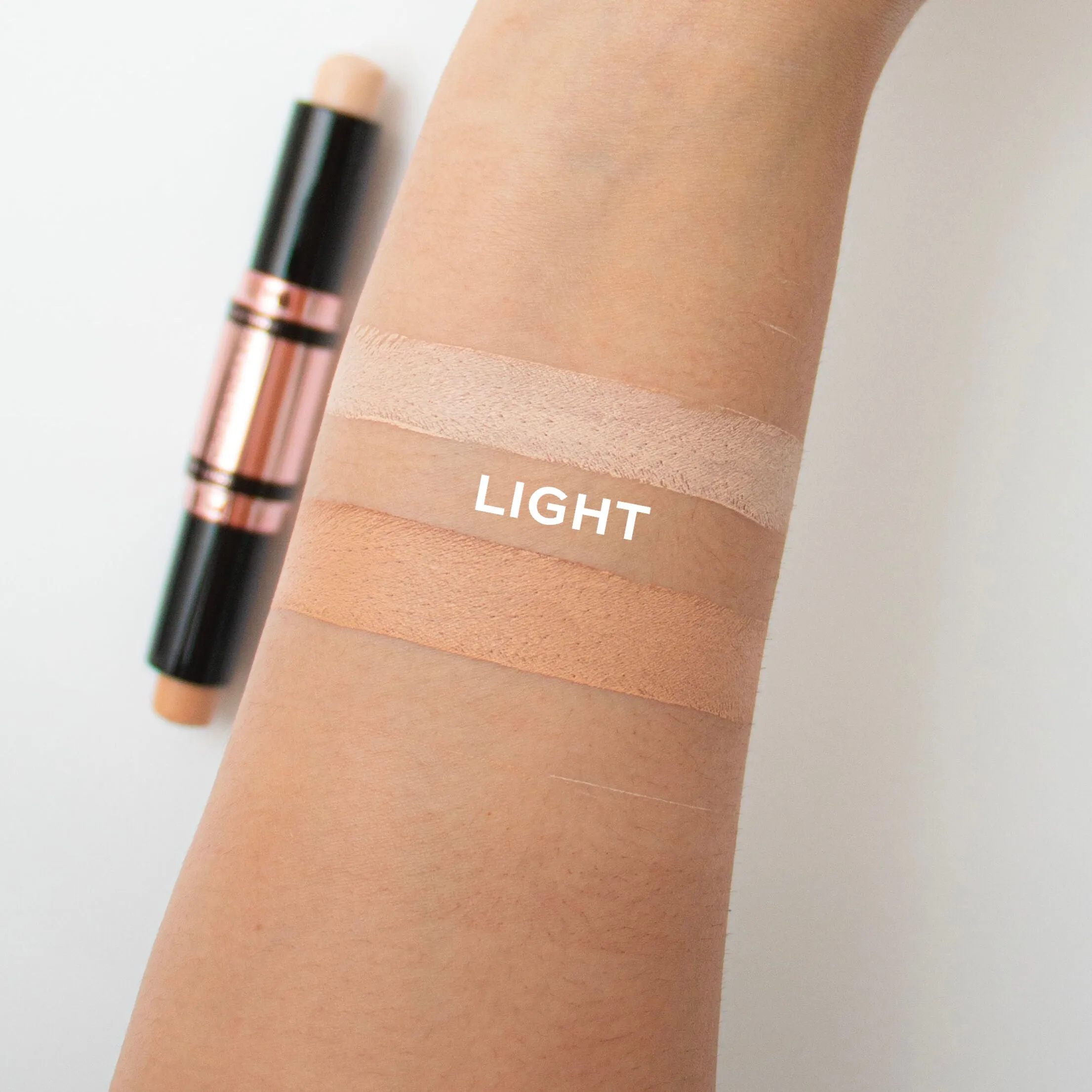 Makeup Revolution Fast Base Contour Stick