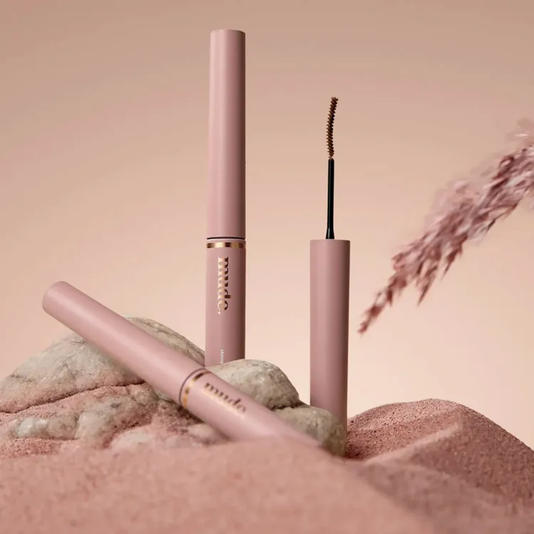 mude Skinny Curling & Fixer Mascara (9 colors); 0.10fl.oz / 3ml