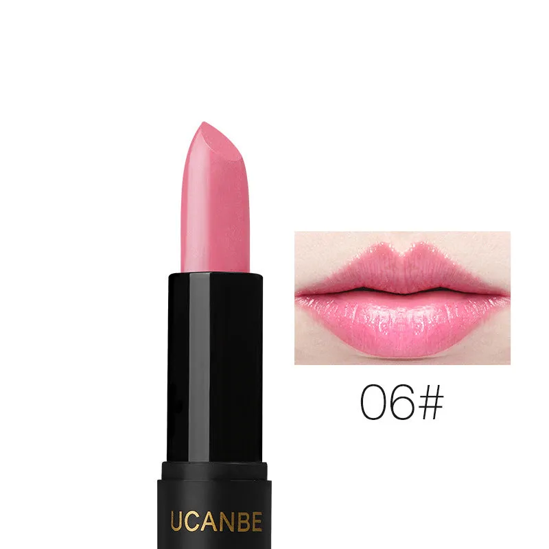 Nourishing Lipstick with Moisturizing Formula
