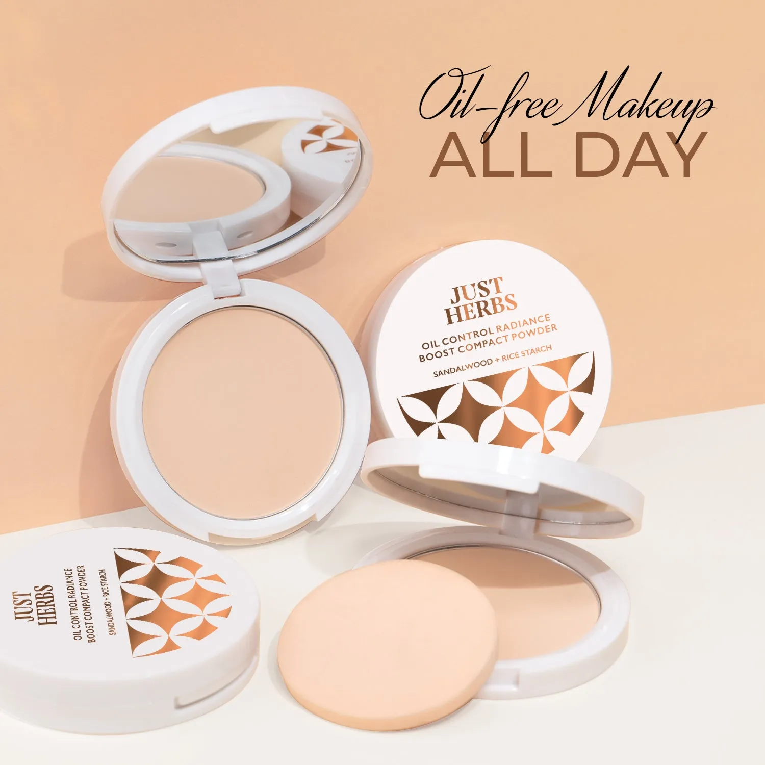 Oil Control Radiance Boost Compact Powder with Sandalwood & Rice Starch