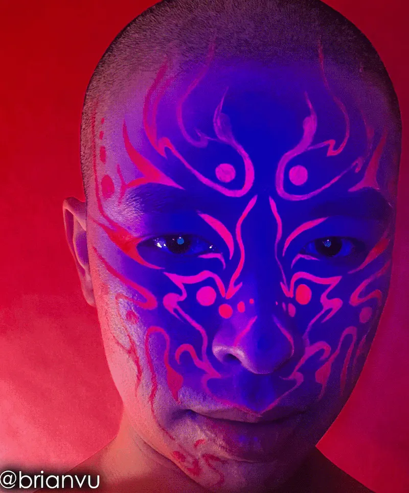 Paradise, Neon-U.V. Vulcan Red