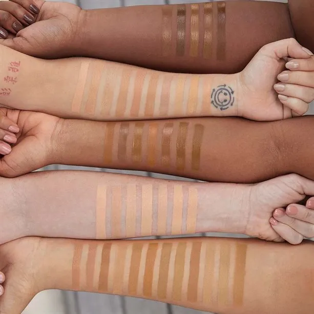 Power Stay 24 Hour Longwear Foundation Sample