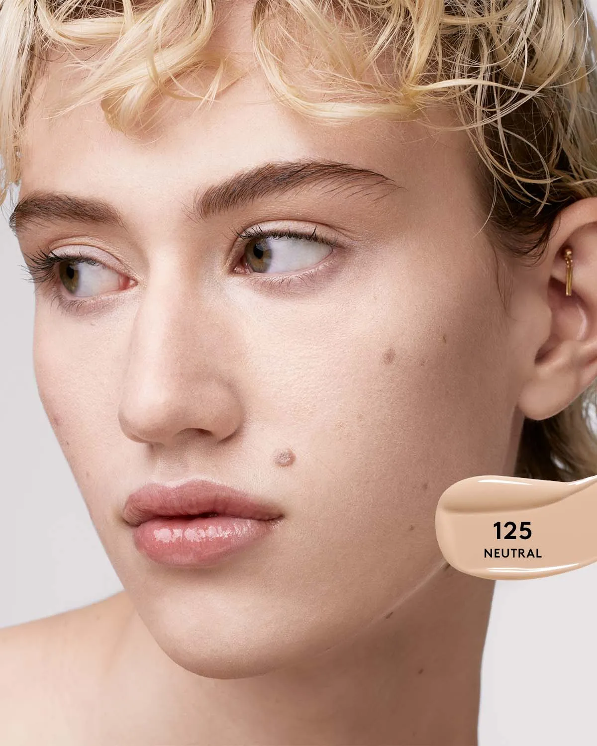 Soft'lit Naturally Luminous Longwear Foundation — 125