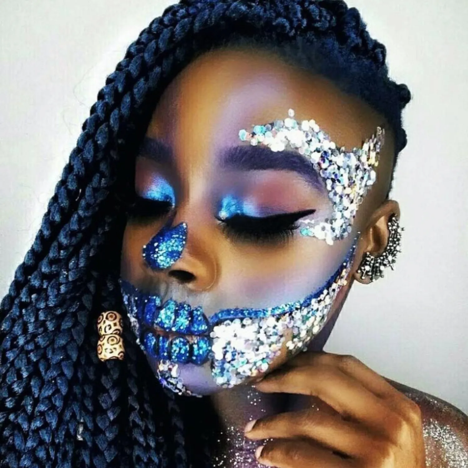 Stargazer Multifunctional Cosmetic Glitter Shaker, 0.18 oz - Add a Sparkling Touch to Your Hair and Body for an Eye-Catching Glam Look, Perfect for Parties, Events, and Everyday Styling