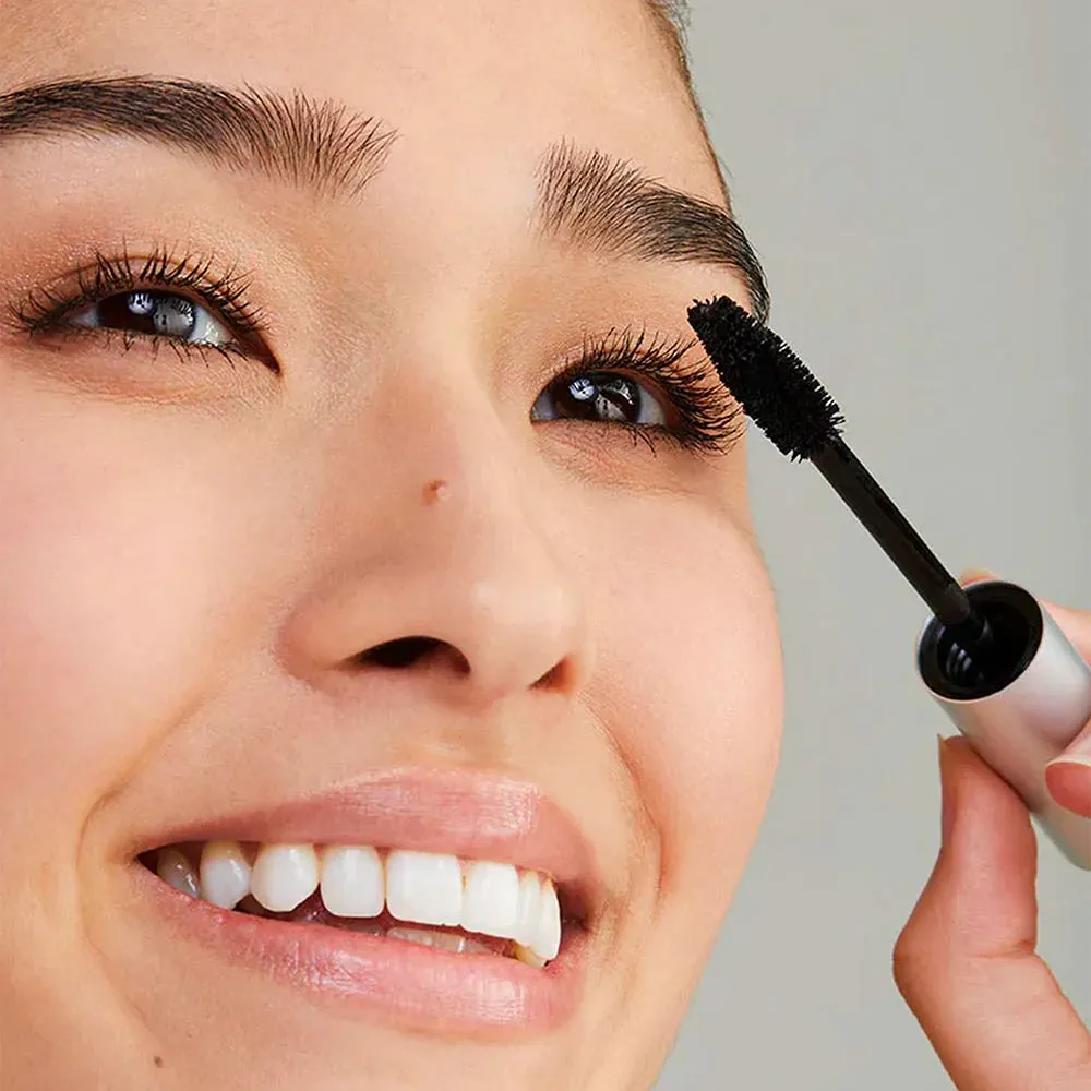 Straight Up Volumizing Peptide Mascara - Full Size
