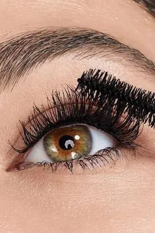 The falsies lash lift waterproof mascara maybelline