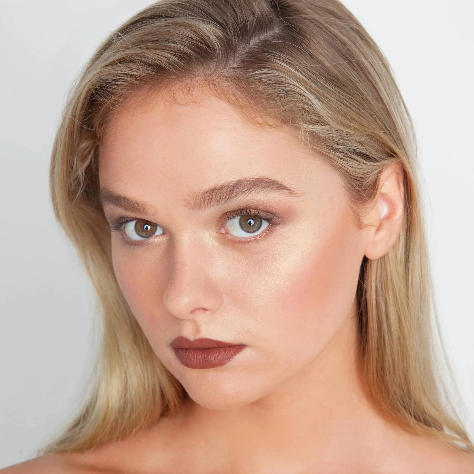 theBalm Cosmetics Bahama Mama Bronzer, Shadow, & Contour