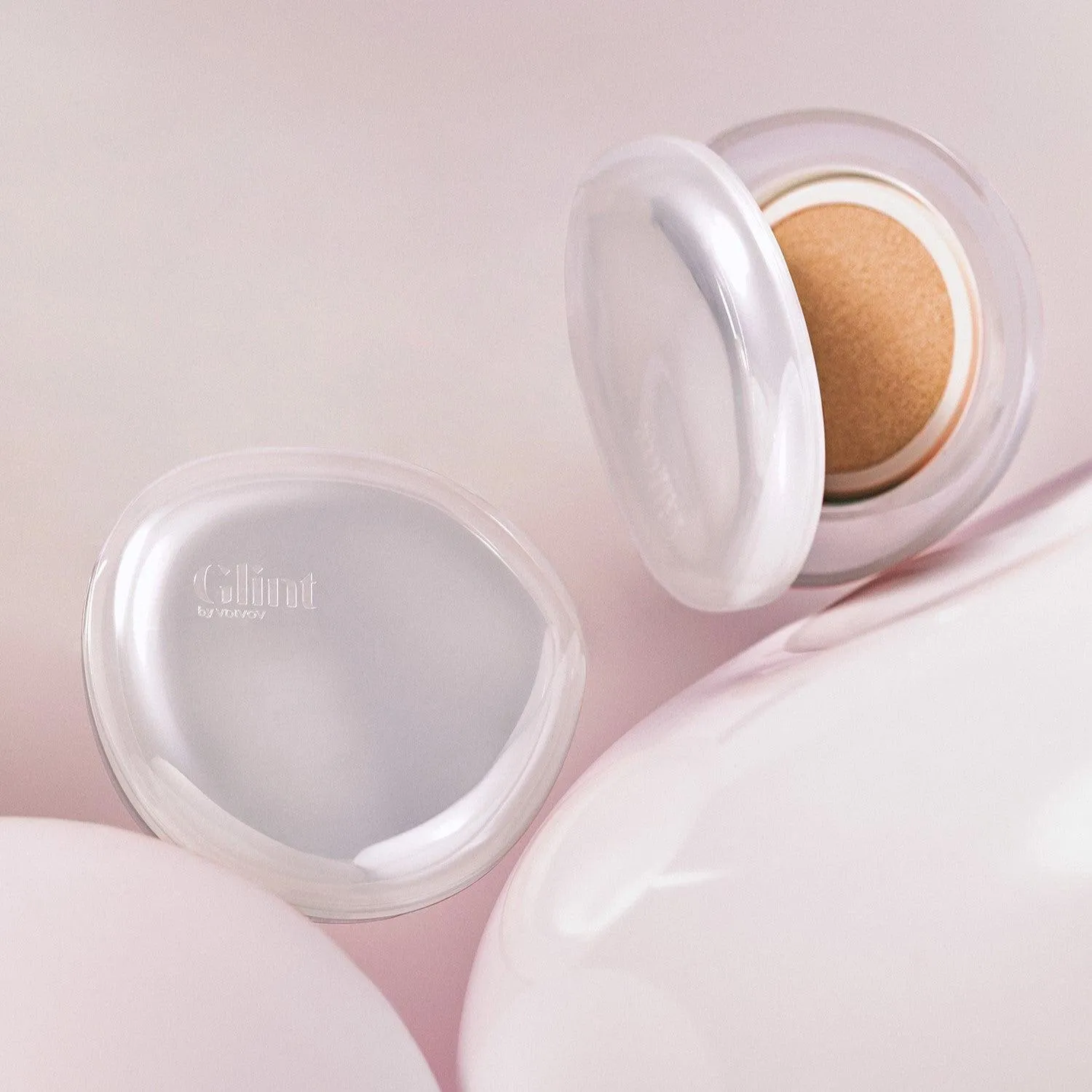 [VDIVOV] Glint by VDIVOV Glint Highlighting Cushion Foundation (2 Colors) SPF 50  PA     15g