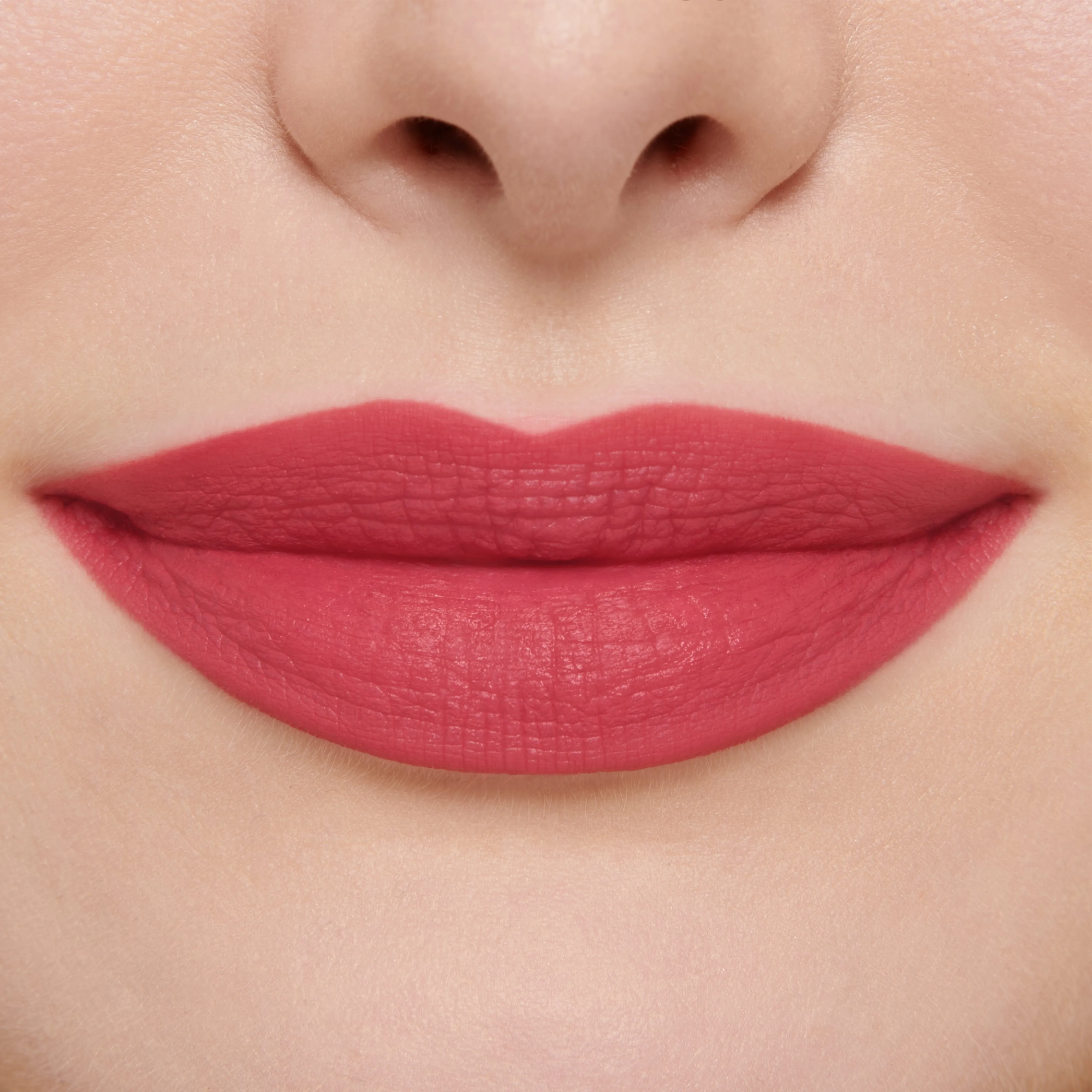 Velvet Pompadour (True Velvet Lip Colour)