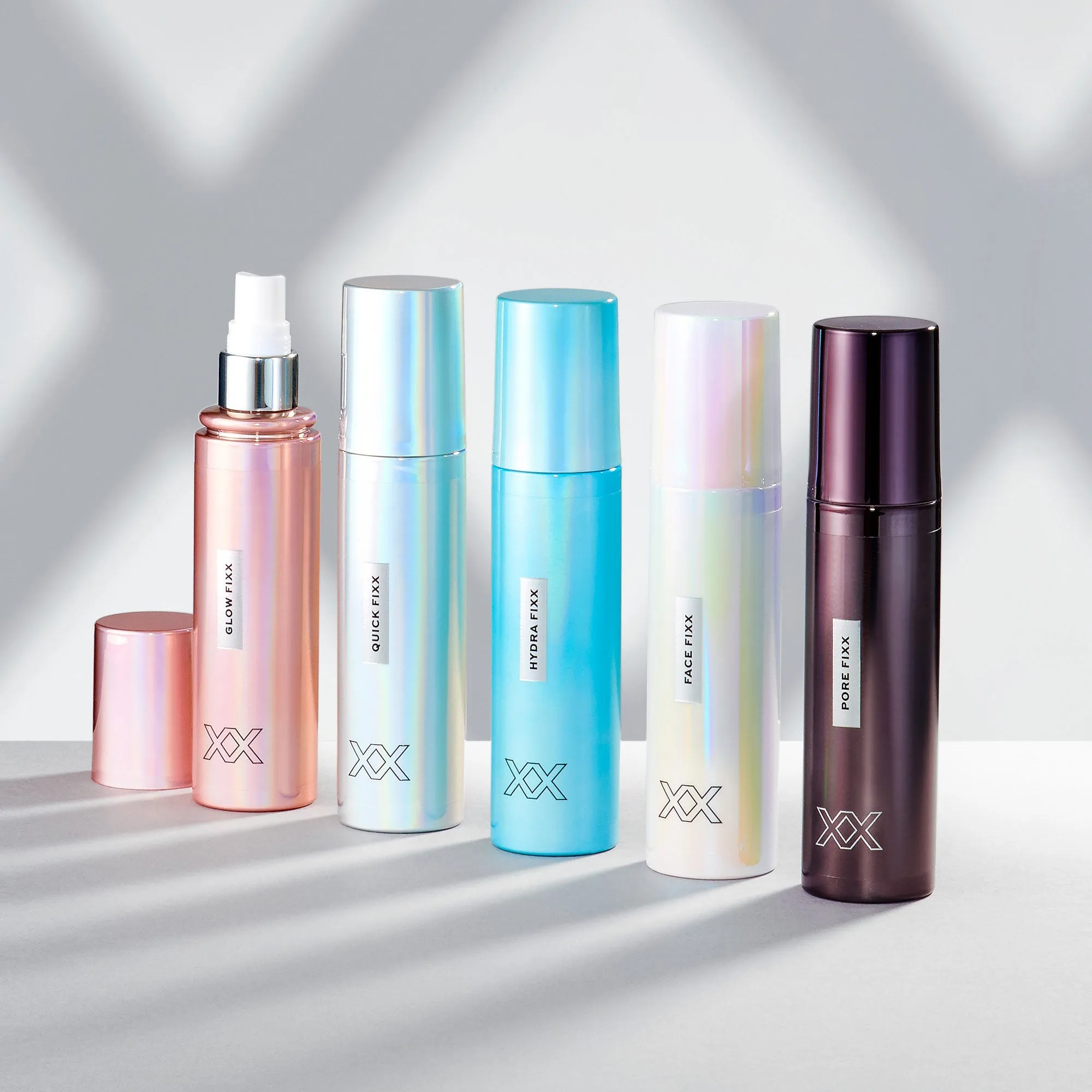 XX REVOLUTION FACE FIXX MOISTURISING FIXING MIST