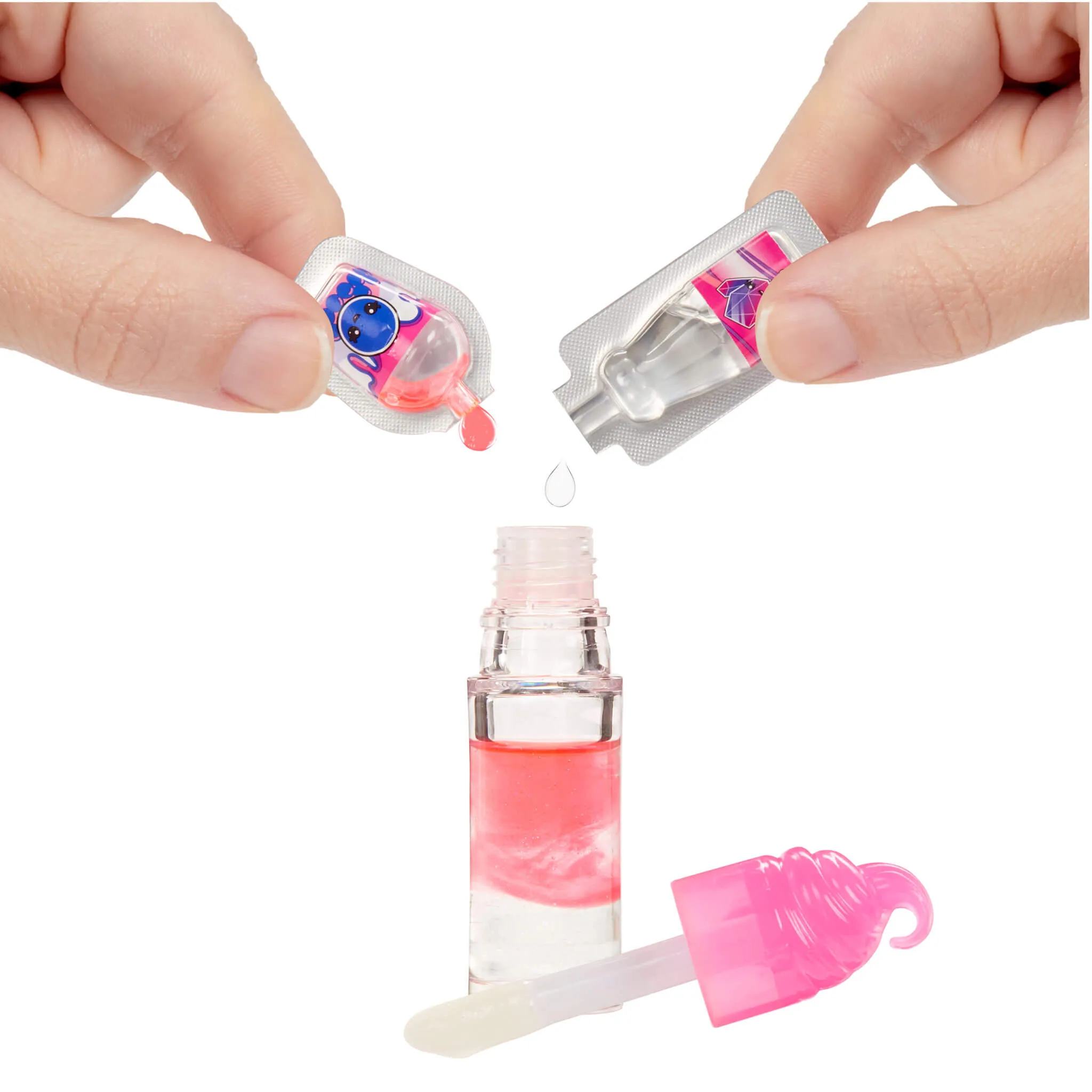 Yummiland Lip Gloss Doll – Roxie Crystal Candy – Series 2