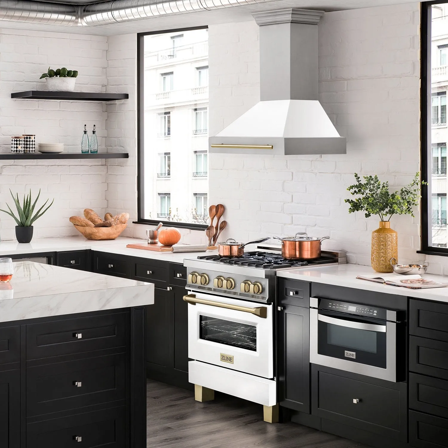 ZLINE 30" Autograph Edition DuraSnow® Stainless Steel Range Hood with White Matte Shell and Gold Handle (8654SNZ-WM30-G)